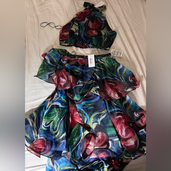 NWT - Yaura Faari Dress Set US8/UK 12 - Picture 3 of 5